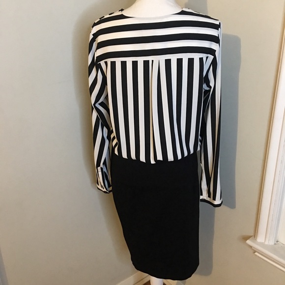 🖤🆕 H&M Dress🖤 - Picture 3 of 7